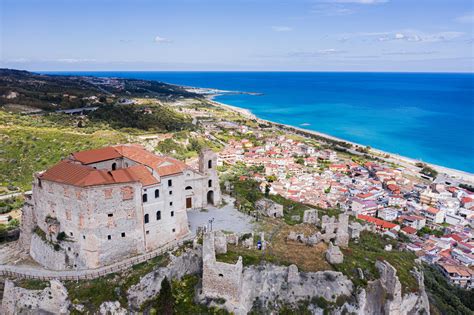 area economico finanziaria roccella ionica calabria